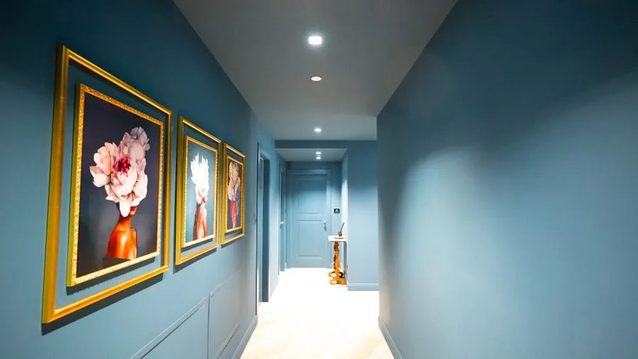 The same corridor after